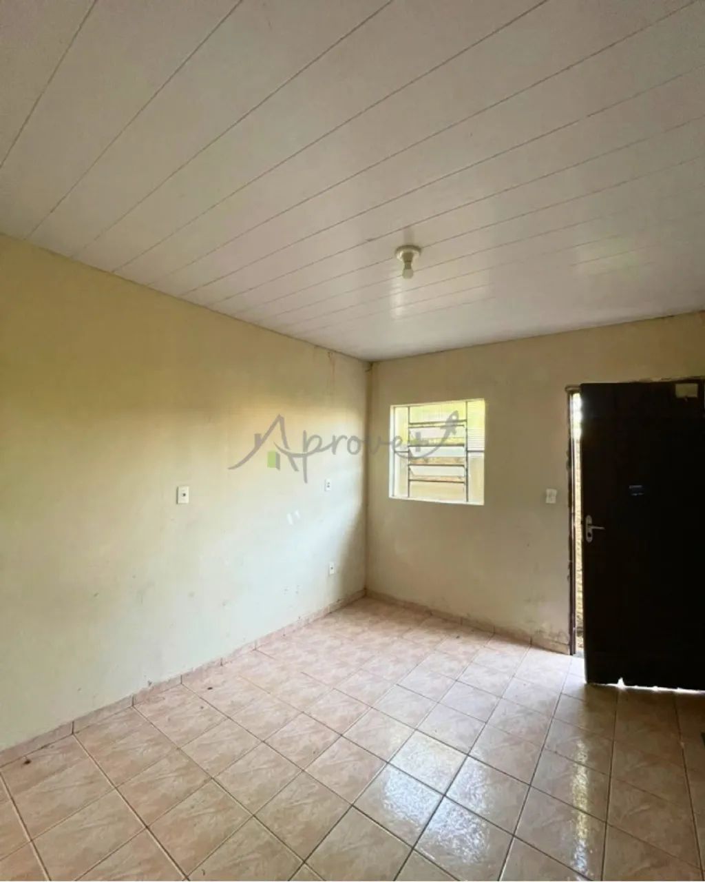 Casa para Aluguel 2 Quartos, Vaga para moto - Centro - Foto 3