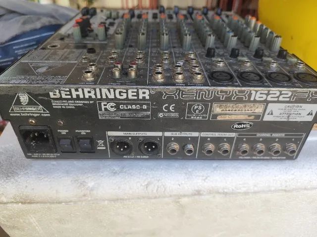 Mesa de som Behringer  - Foto 3