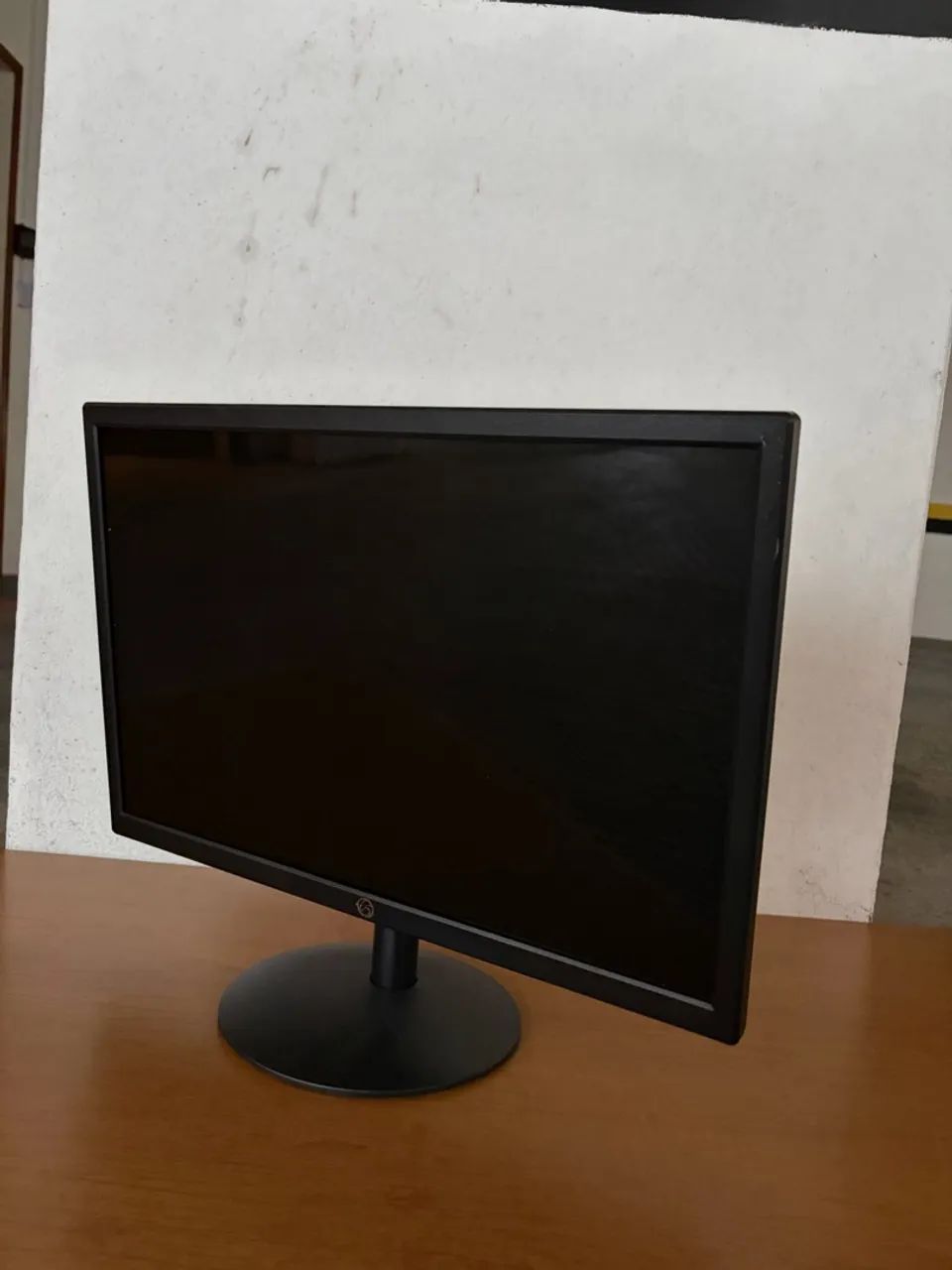 Monitor 19