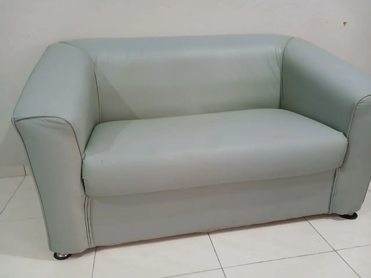 Vende-se 2 sofás em ótimo estado  - Foto 2