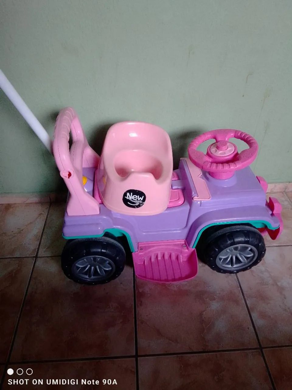 Carrinho de Criança/ Pinico Feminino  - Foto 3