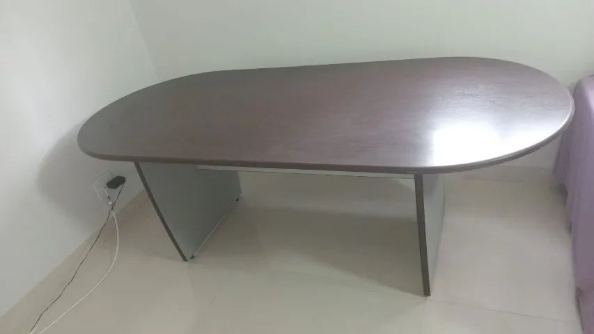 Mesa para reunião