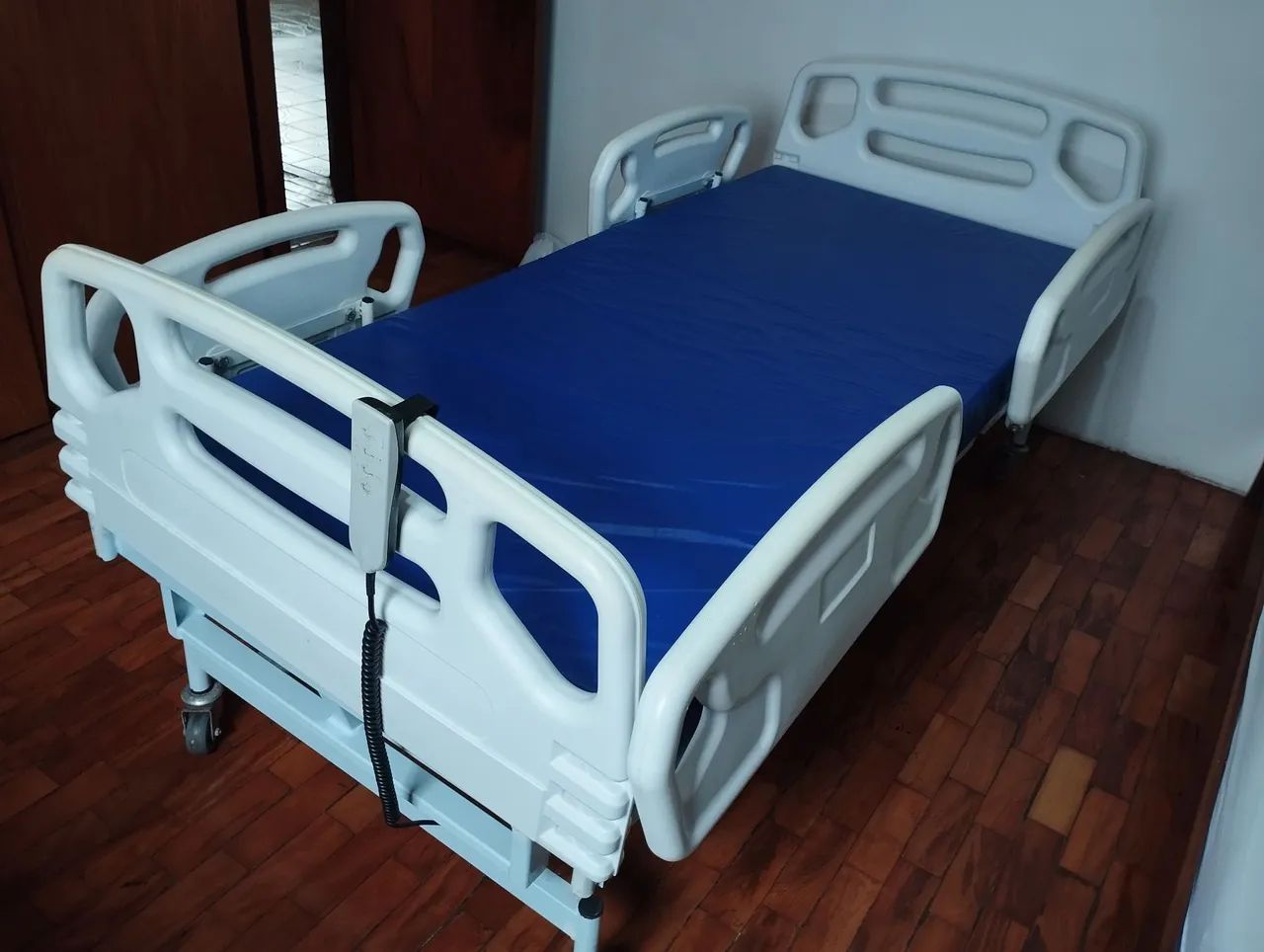 Cama hospitalar elétrica  - Foto 5