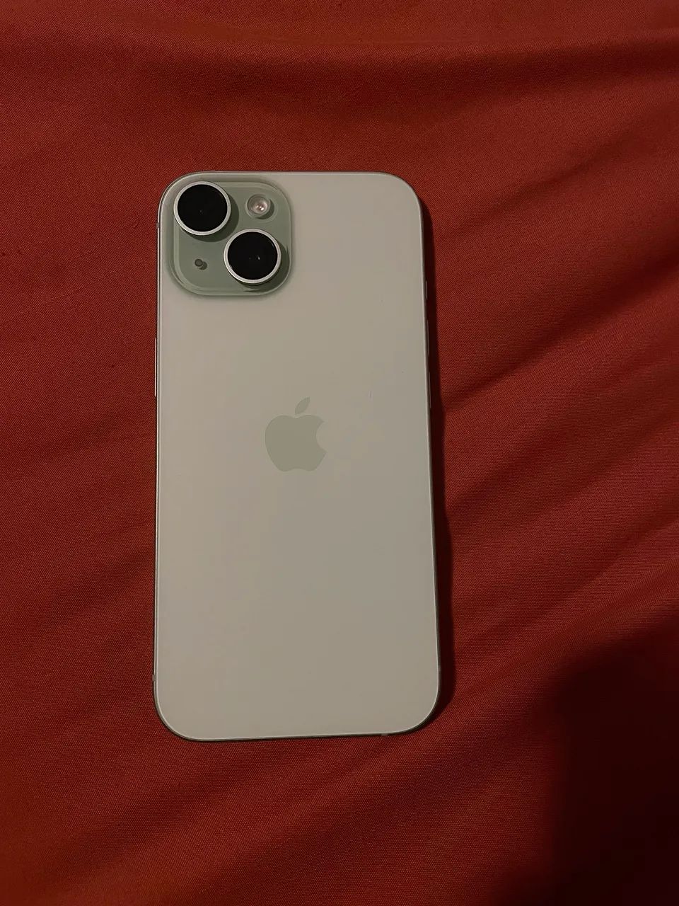 iPhone 15 128GB