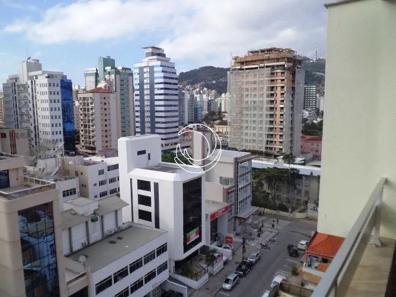 Cobertura de 5 dorms no bairro Centro - Foto 4