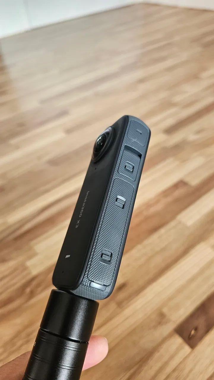 Câmera insta360 X3 com bastão  - Foto 4