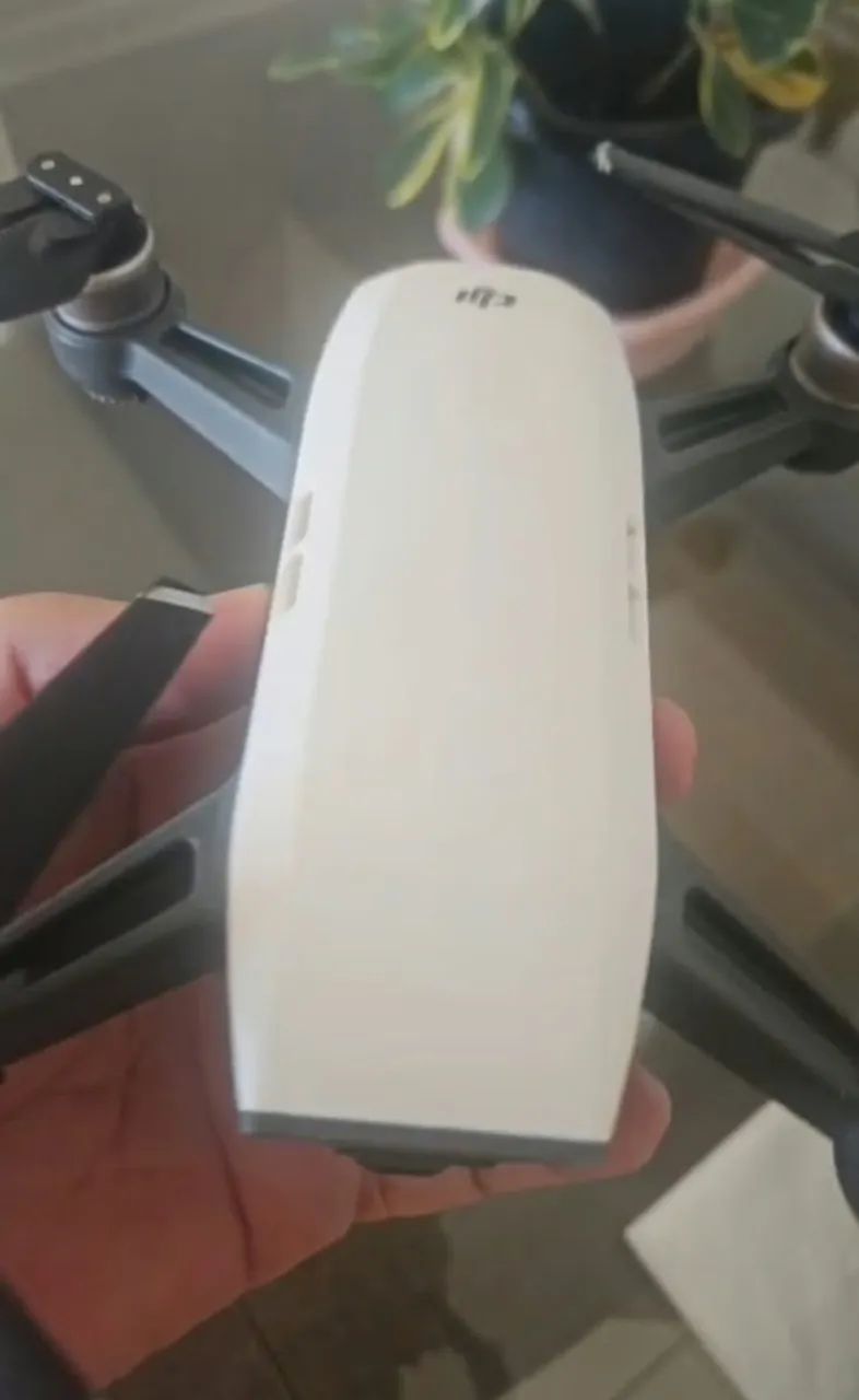 Drone DJI Spark (Branco) com Câmera Gimbal - Foto 5