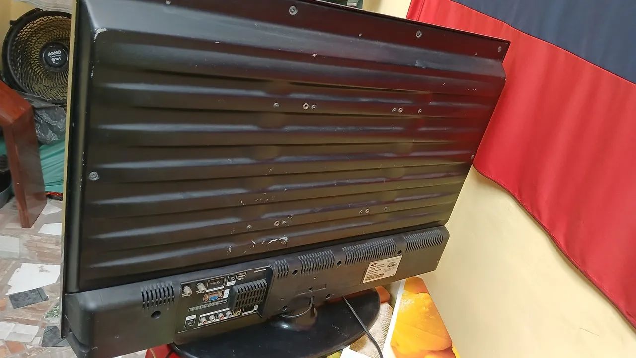 Tv retirada de peças.  - Foto 2