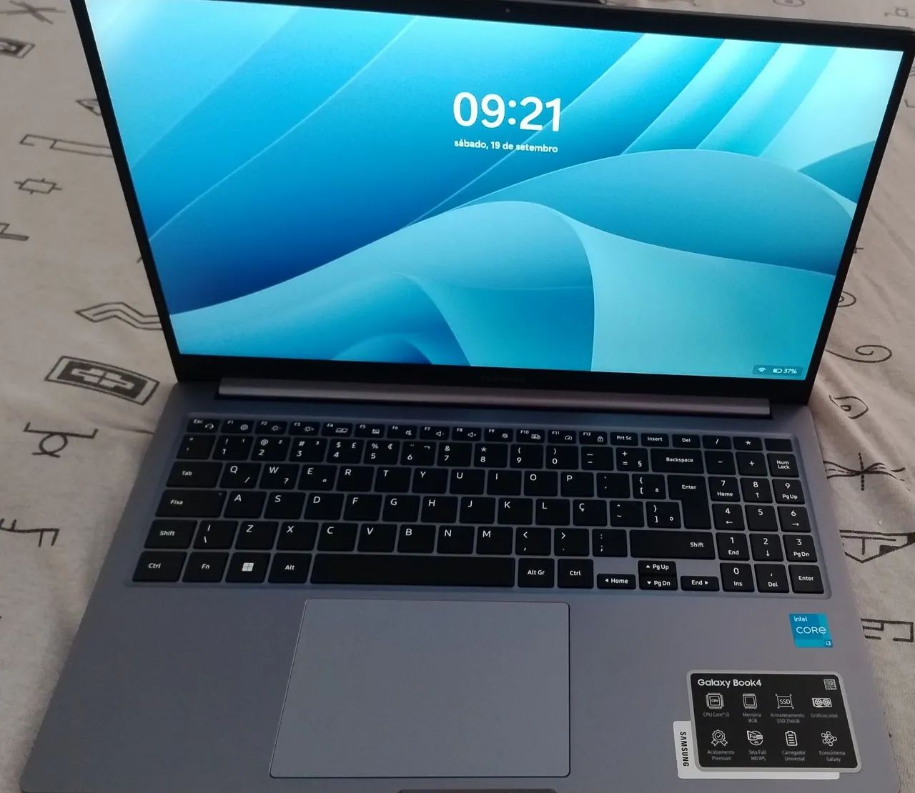 Notebook Galaxy book 4 i3