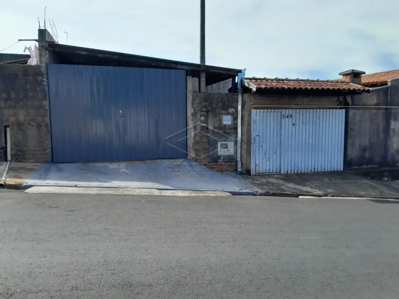 Casa residencial/comercial em AGUDOS!