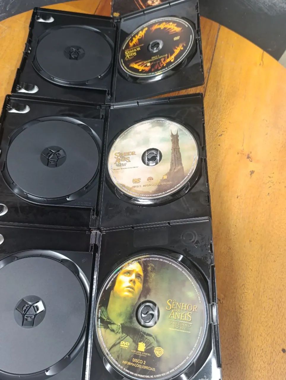 TRILOGIA O SENHOR DOS ANÉIS. DVD DUPLOS.  - Foto 4