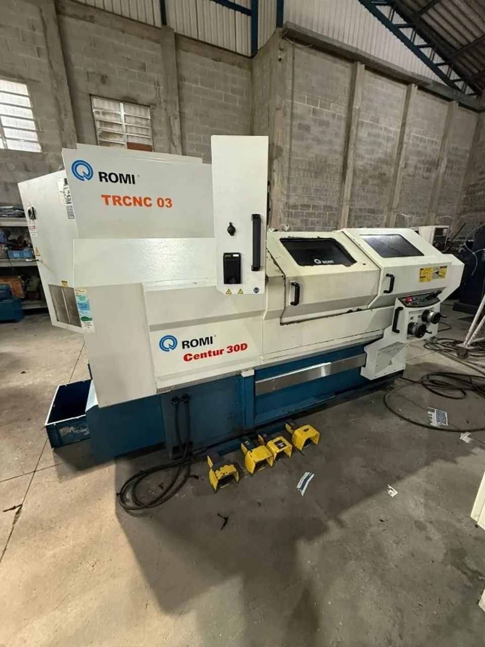 Torno CNC ROMI CENTUR 30D ano 2014 hidráulico - Foto 2