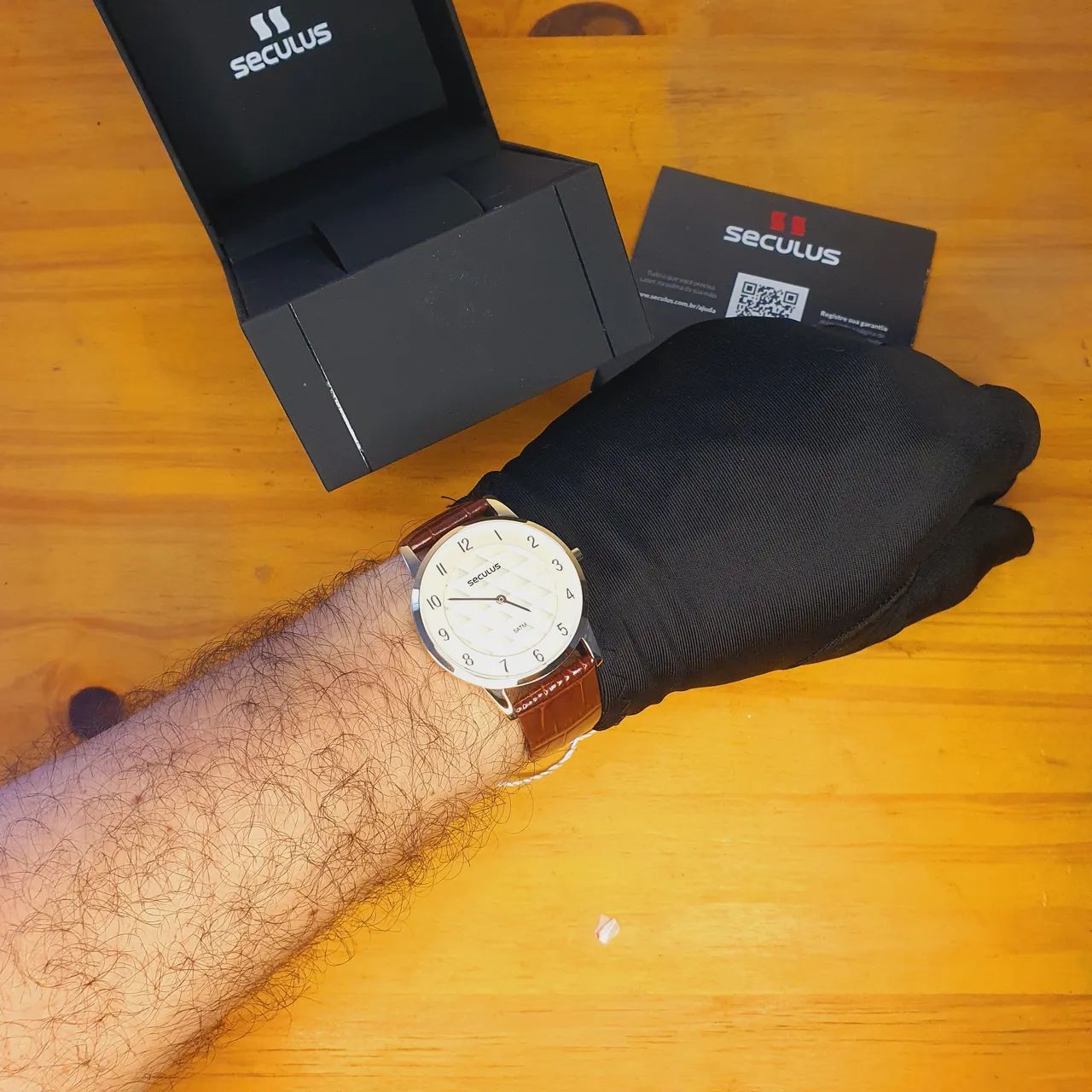 Relógio Seculus Slim 38mm dourado marrom  - Foto 2