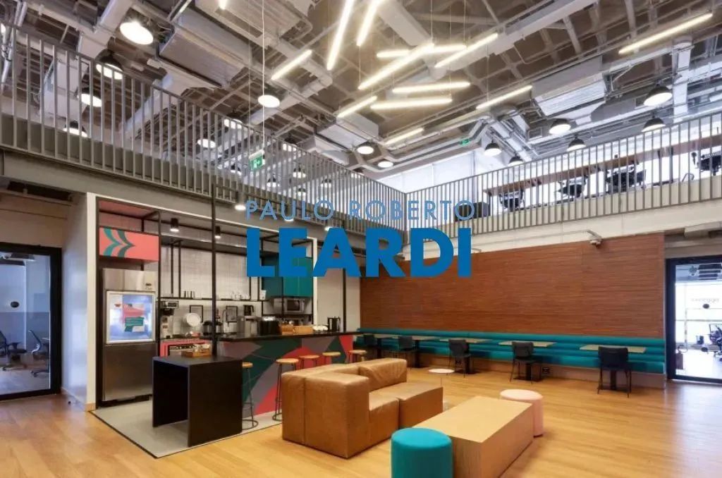 CONJ. COMERCIAL - PINHEIROS - SP