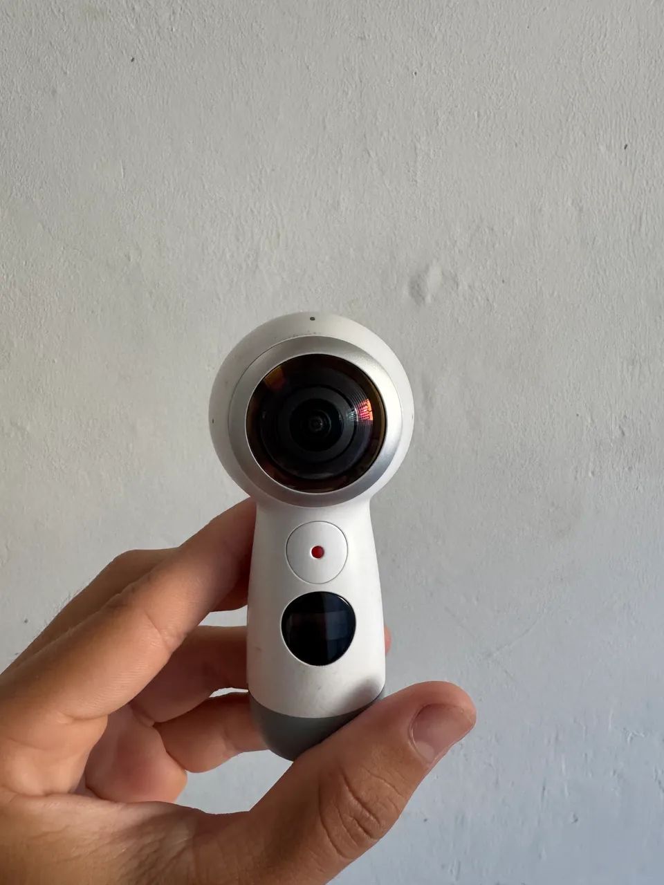 Câmera Samsung Gear 360 (2017) 15MP - Bluetooth