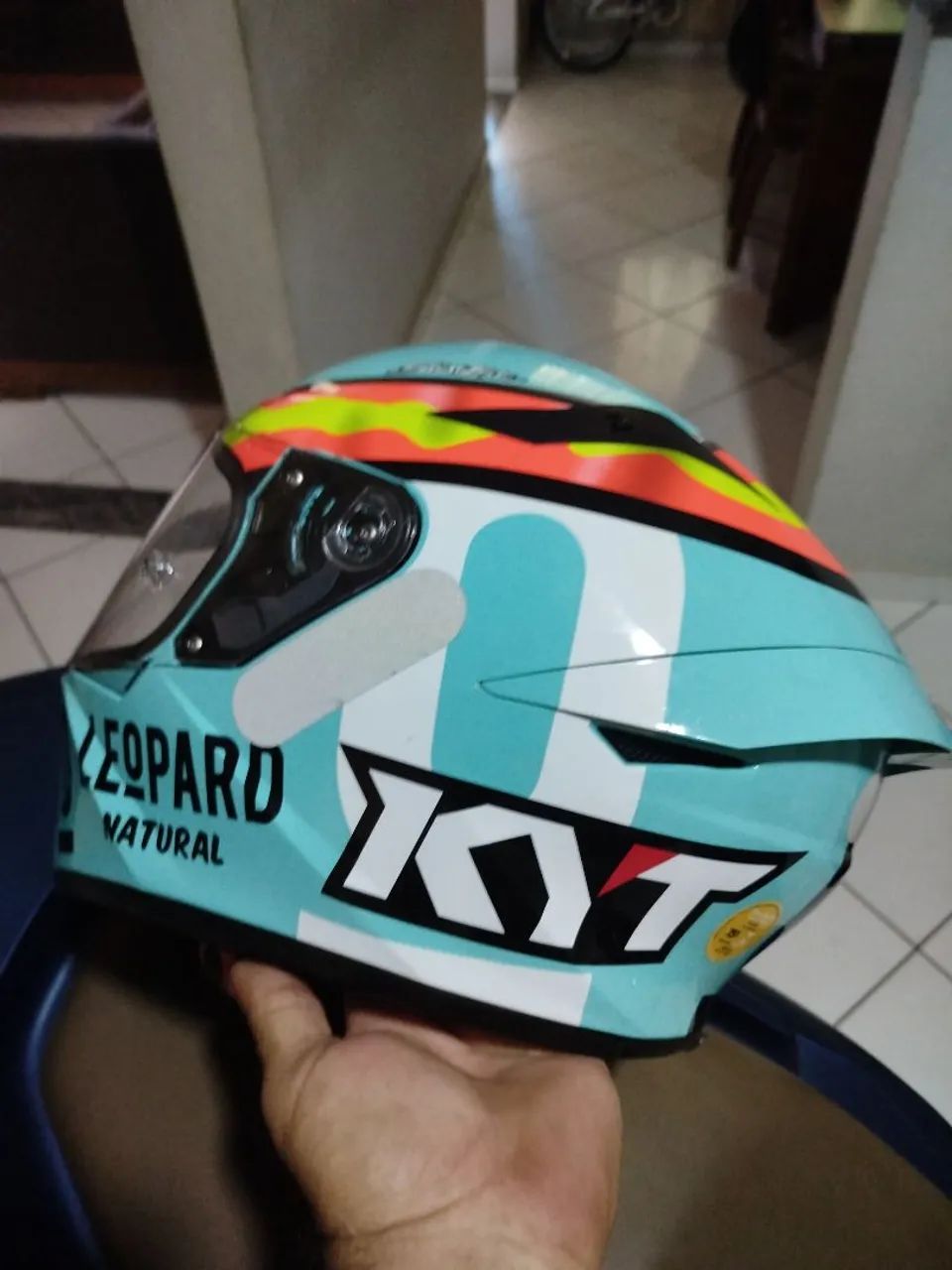 Capacete kyt leopard 