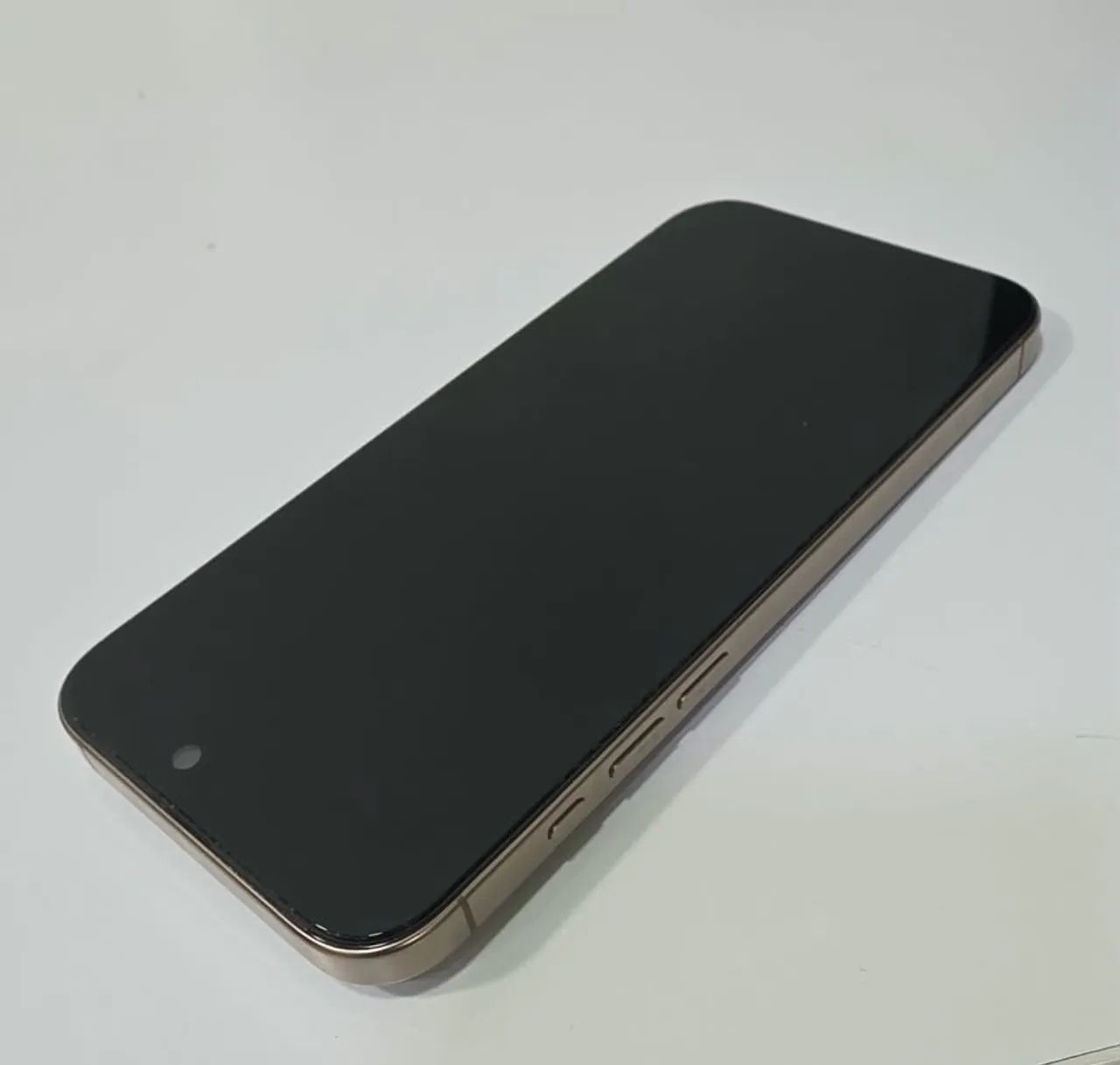 Vendo iPhone 16 pro Max 256 novíssimo  - Foto 4