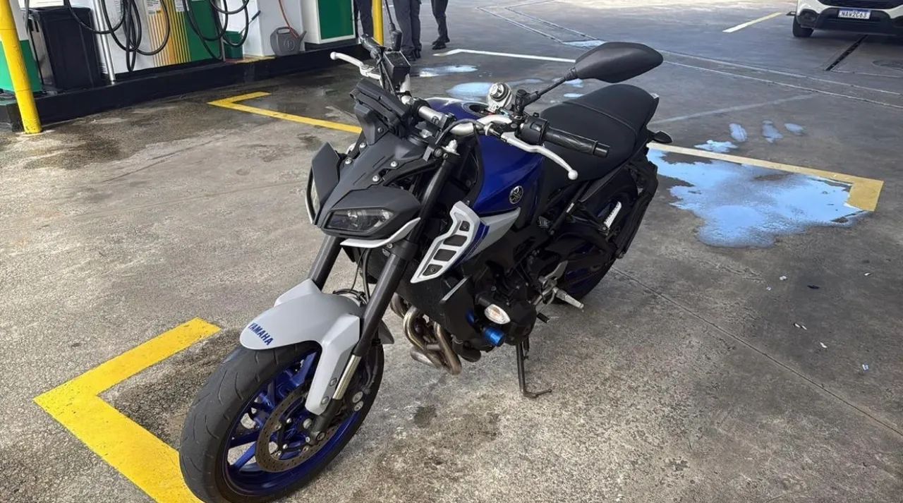 MT-09 
