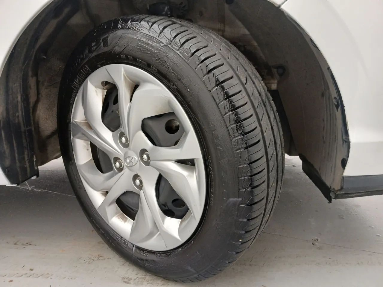 Hyundai HB20 Comfort 1.0 Flex 12V Mec., foto 13 de 18