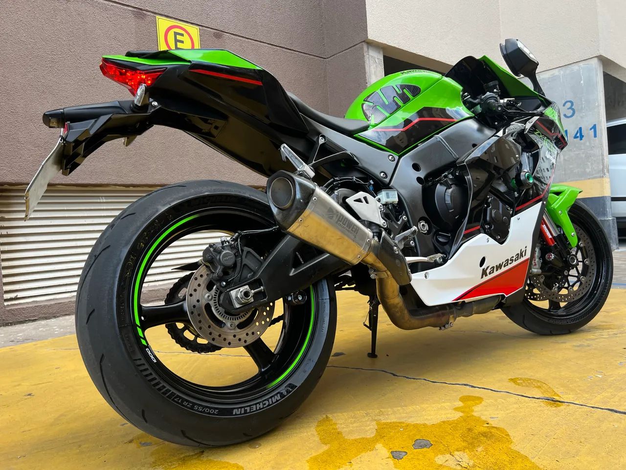 かおる Kawasaki lança linha 2022 da Z900 com novas cores, entre outras