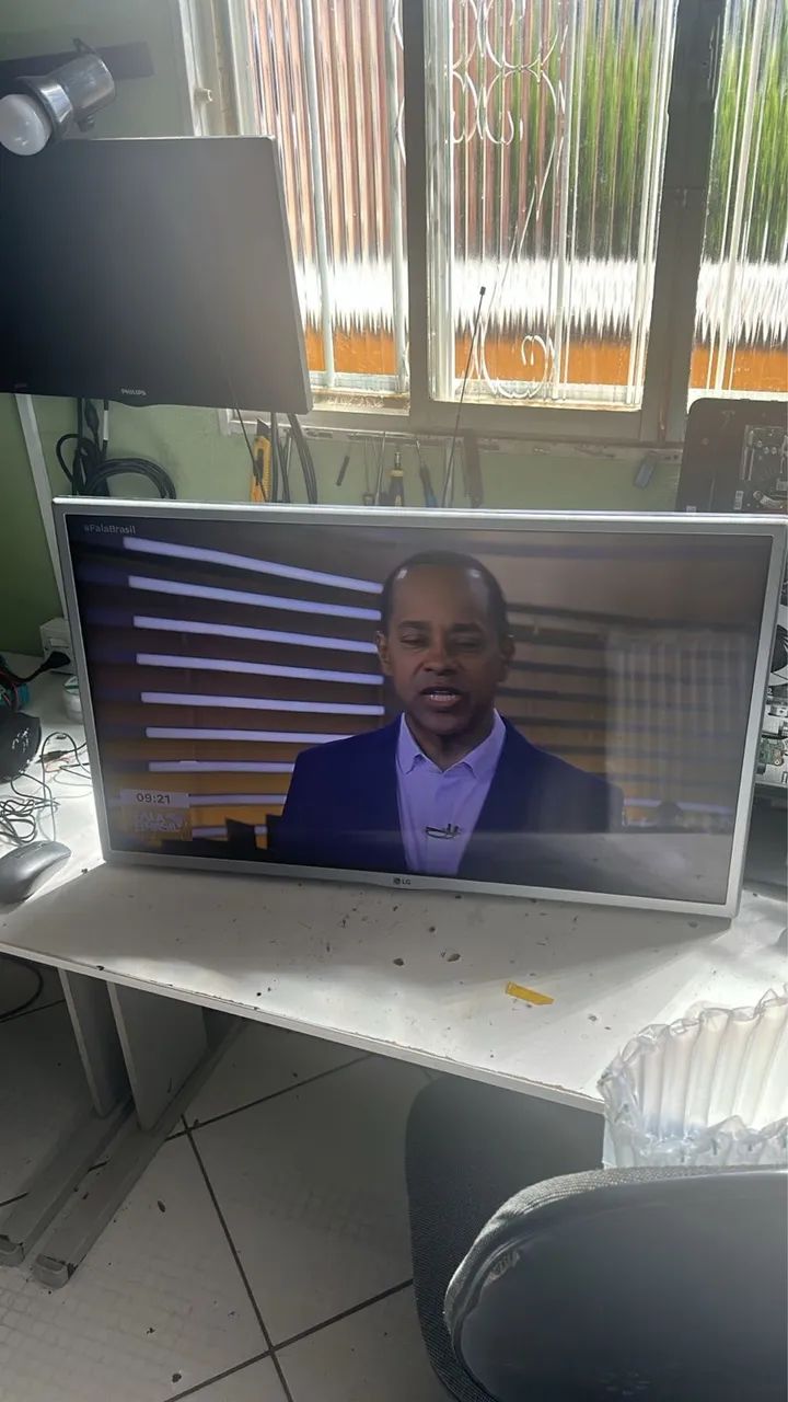 TV LG DE 32 POLEGADAS 