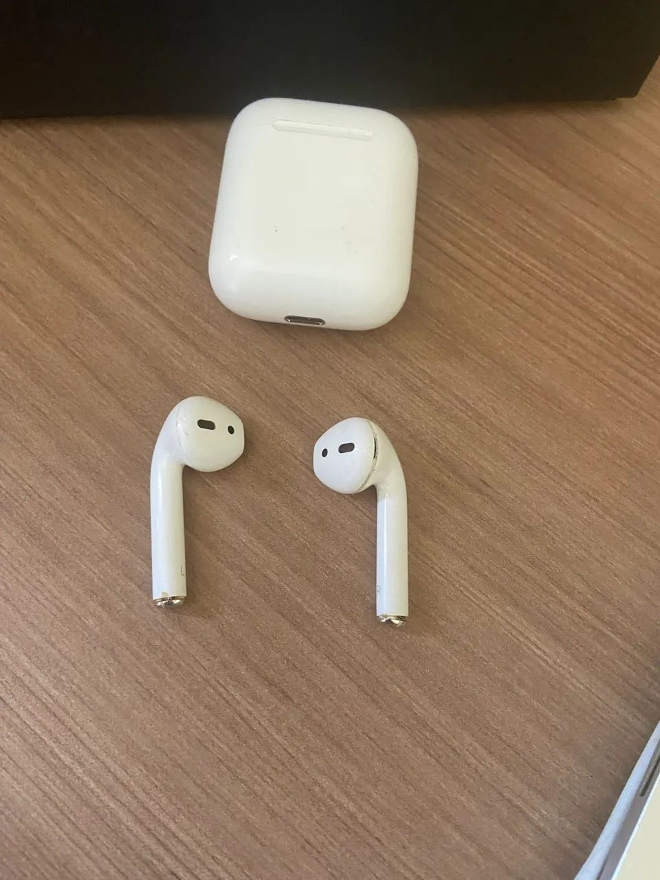 Fone  De Ouvido AirPods Bluetooth Cor Branco Apple  - Foto 4