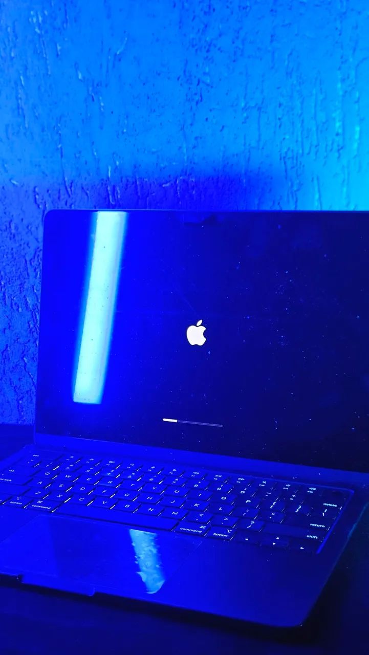 Macbook m4 16gb 256 - Foto 3