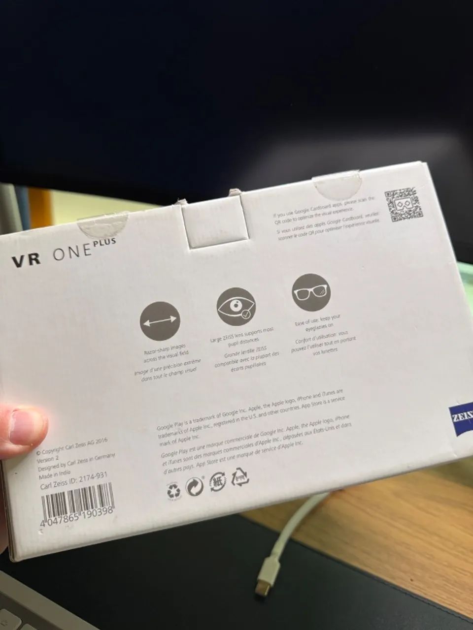 Óculos de realidade virtual ZEISS VR One Plus - Foto 2