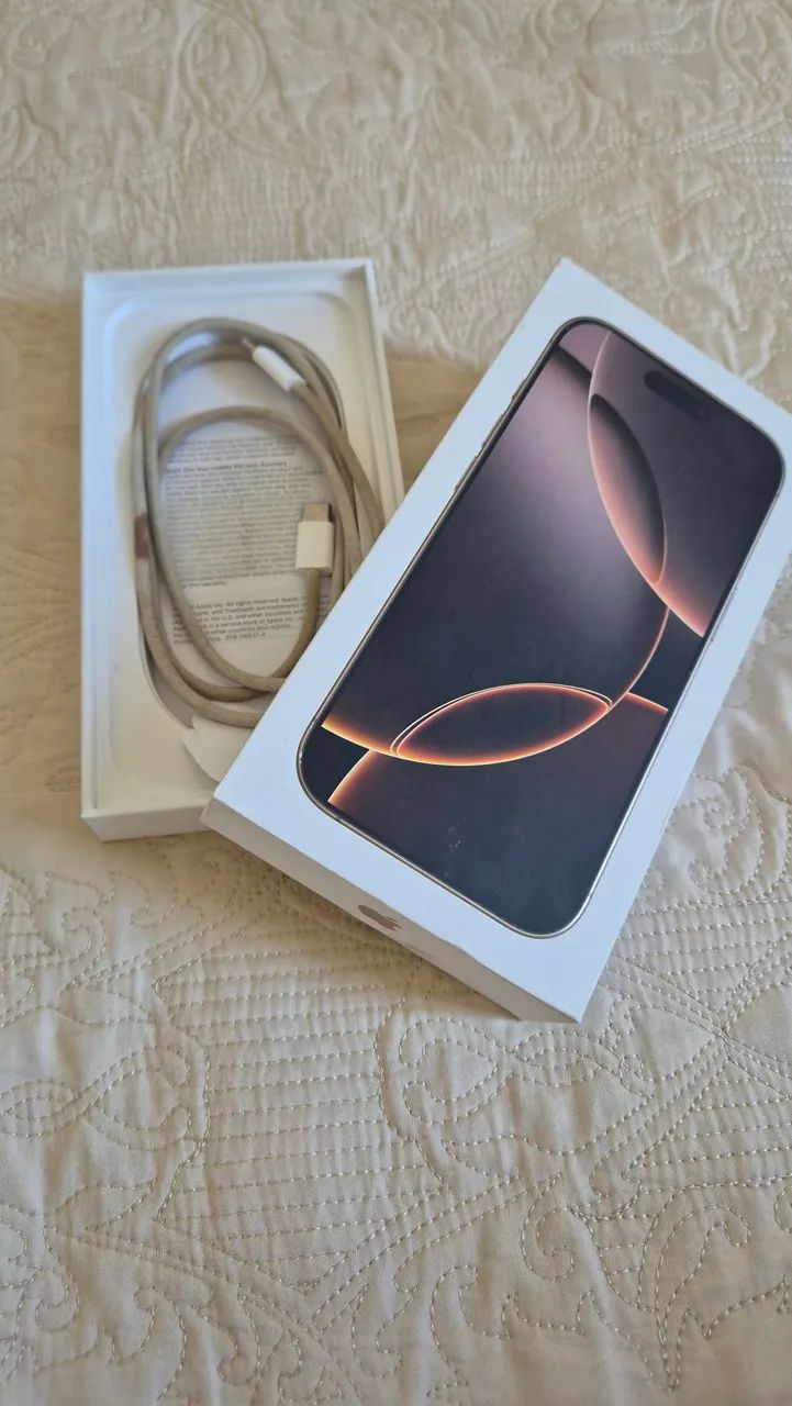 iPhone 16 Pro 256GB Desert - Foto 3