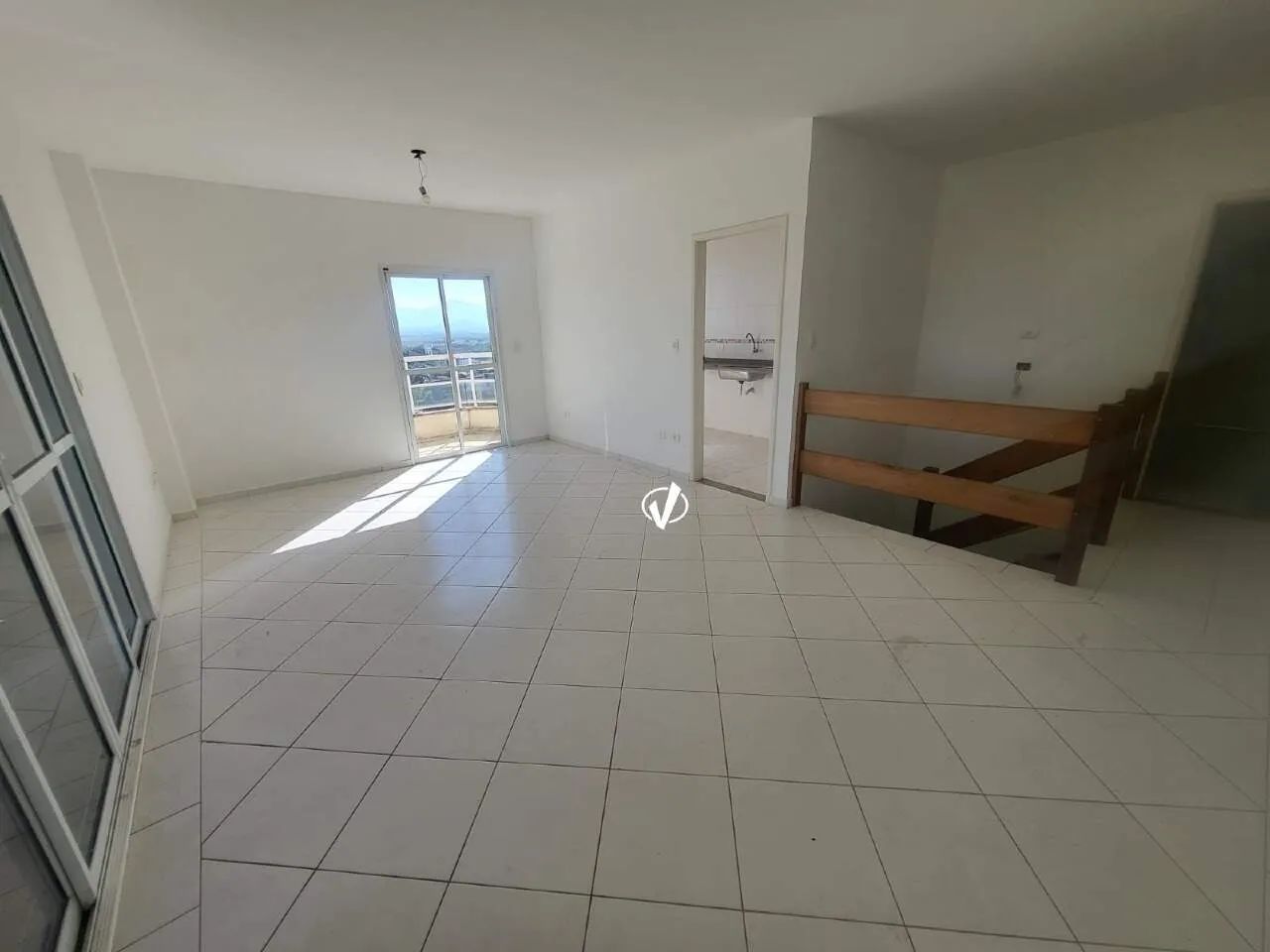 COBERTURA PARA LOCAÇÃO - CENTRO - PINDAMONHANGABA/SP
