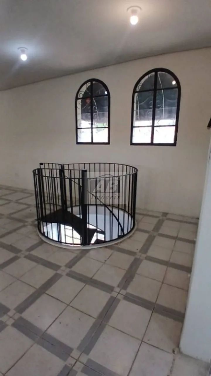 Prédio comercial e loja - Foto 2