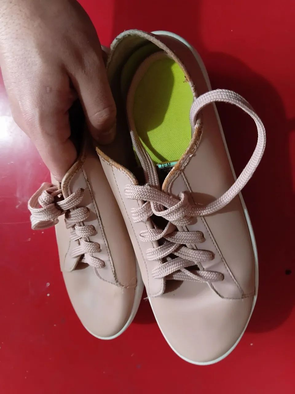 Tênis feminino ORIGINAL MOLECA. Tamanho 39. Com cordas, apenas leve desgaste na lateral. - Foto 2