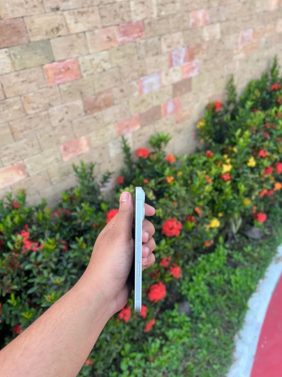iPhone 16 128gb Branco  - Foto 4