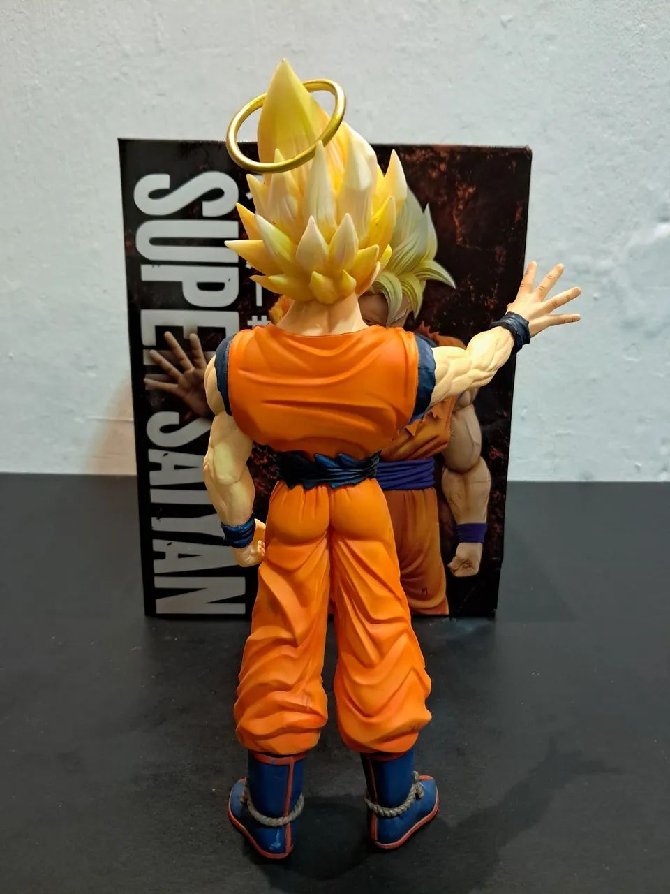 Action Figure Dragon Ball Z - Goku SSJ 24cm - Foto 4