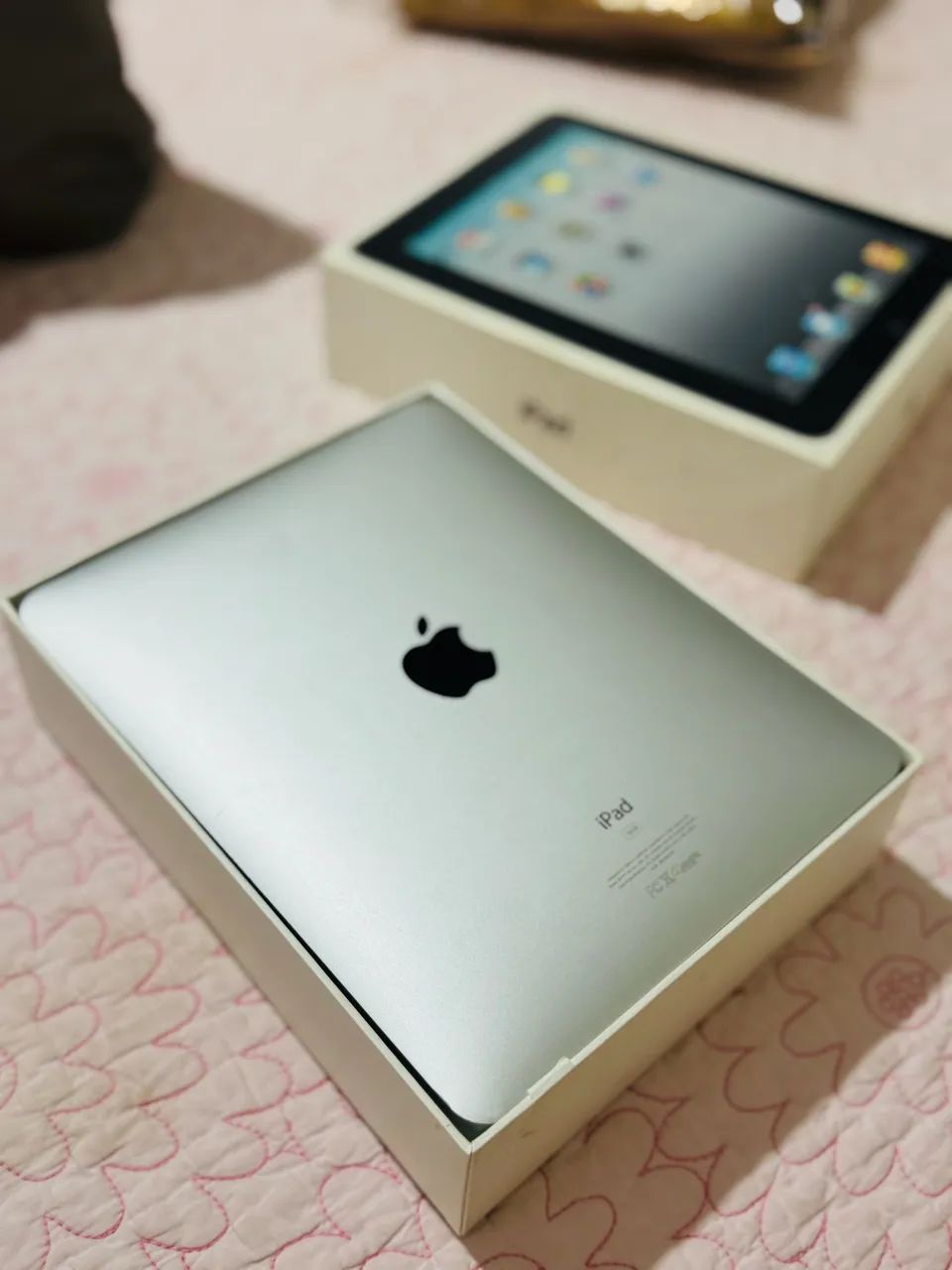 iPad Wi-Fi 16GB Silver - peças - Foto 3