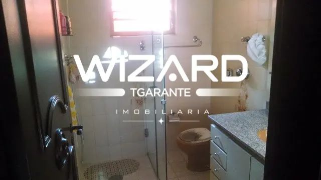 Casa para venda com 410m² e 3 vagas em Guarulhos