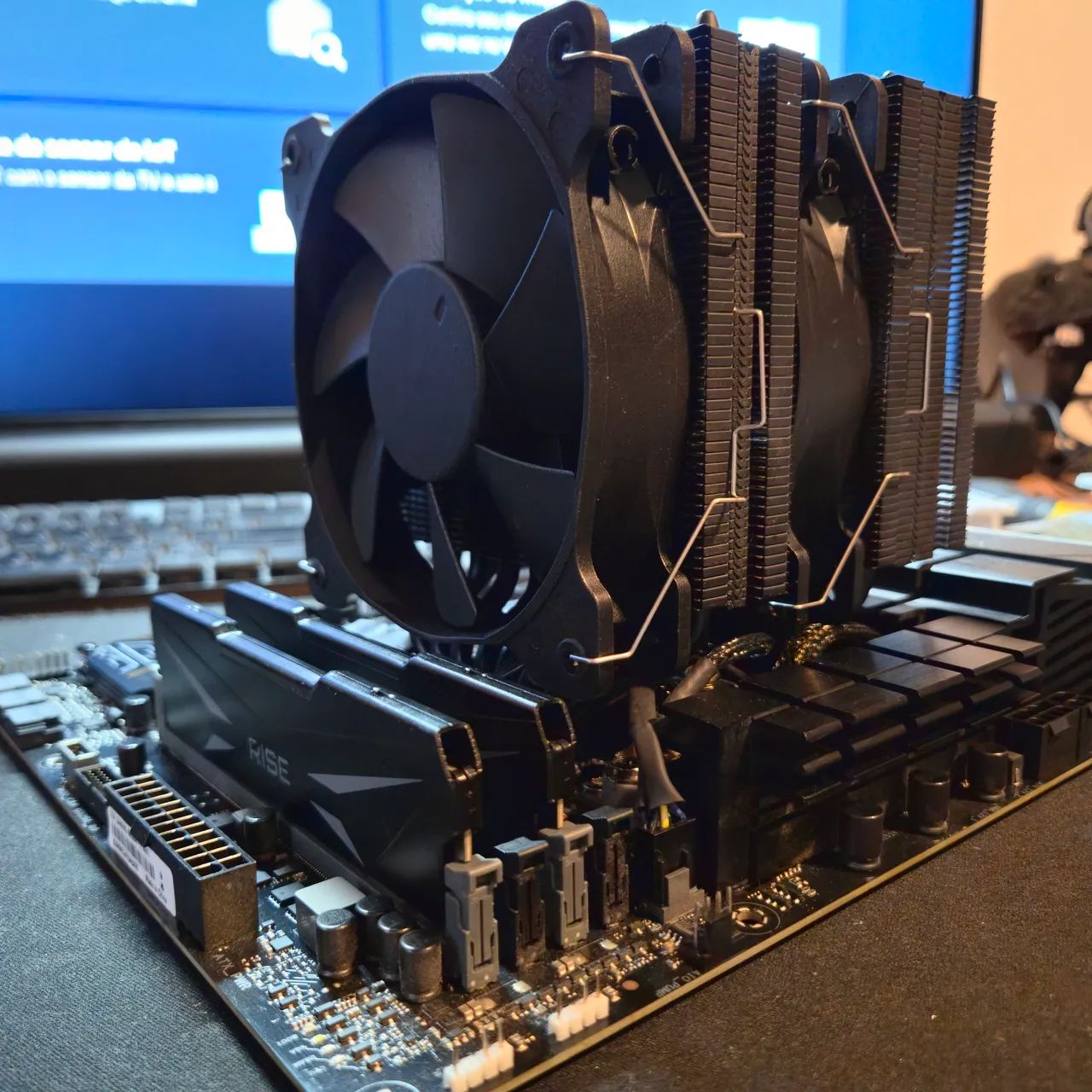 Kit Ryzen 9 + 32gb + ssd + Cooler ( 7900x + b650)  - Foto 5