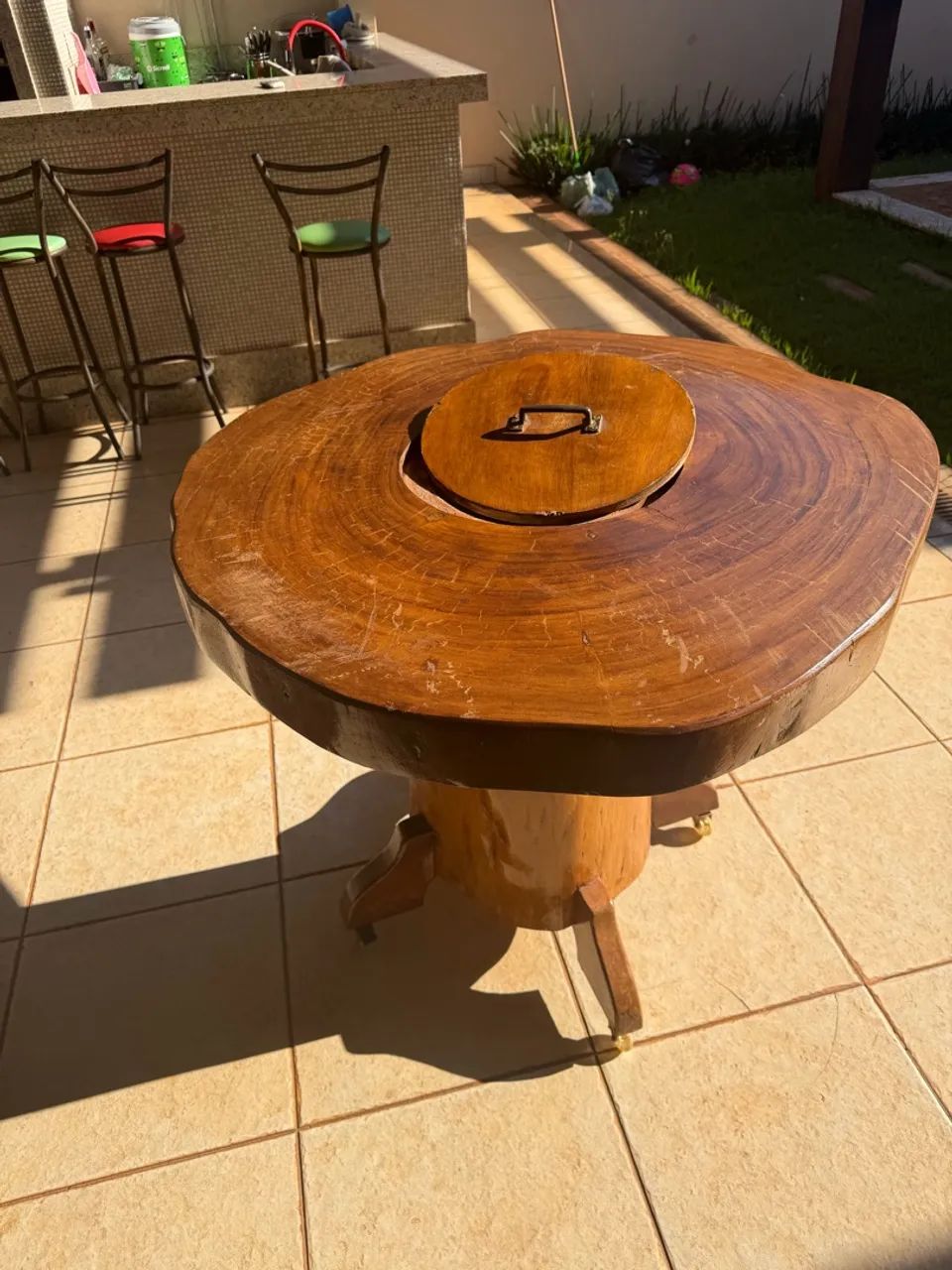 Mesa em Madeira com Cooler - Foto 2