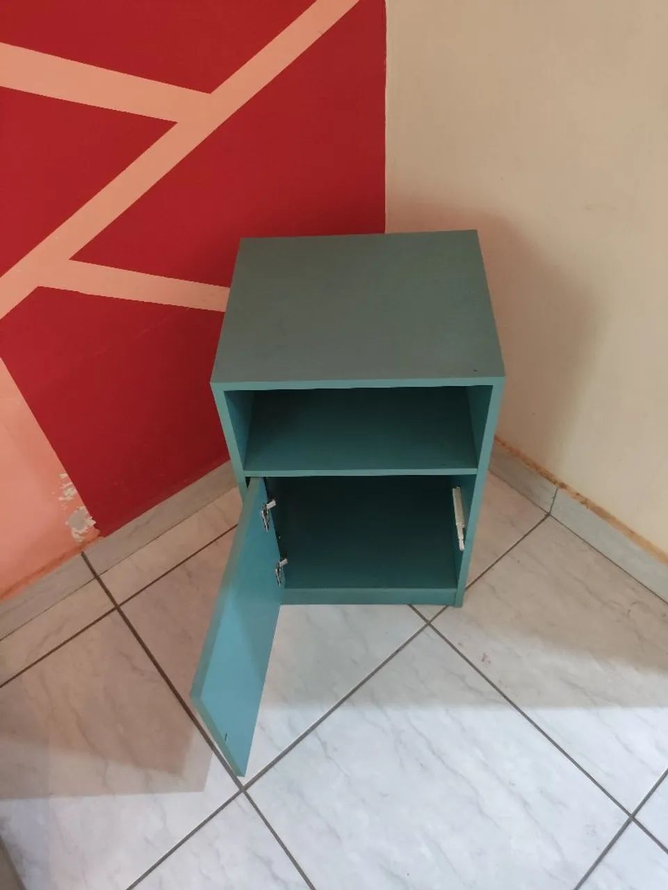 Mesa de Cabeceira Turquesa com Porta e Nicho - Foto 2