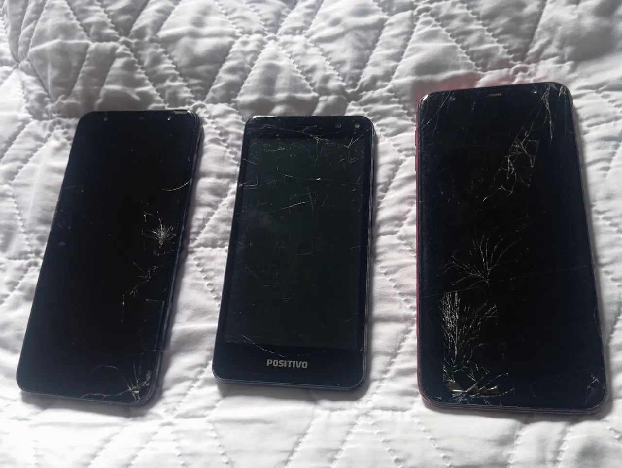 Celular para retirada de peças 