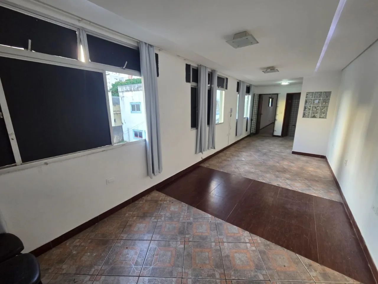 Sala comercial na Torre proximo do Carrefour - Foto 2