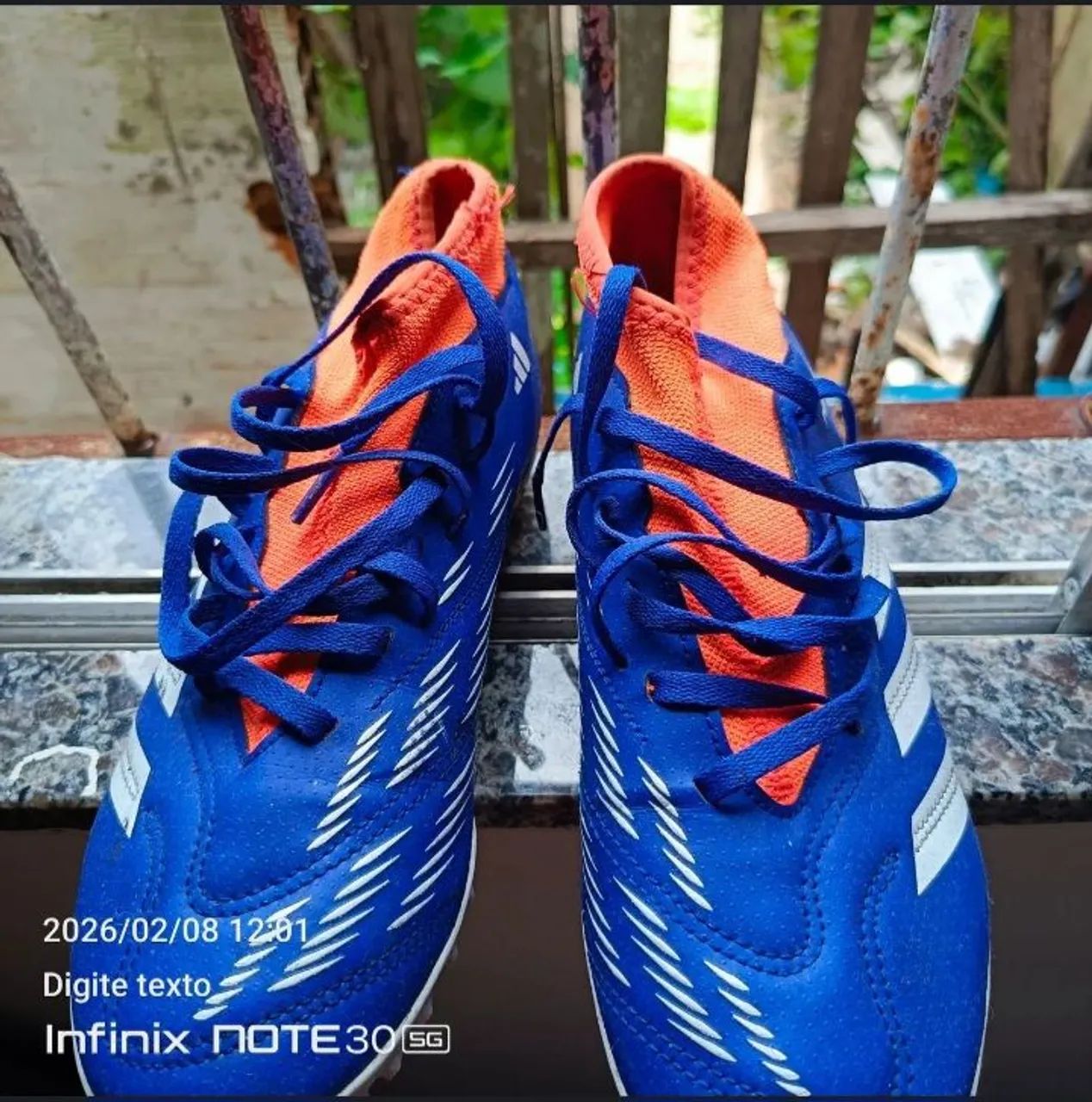Chuteira society 39 adidas botinha 