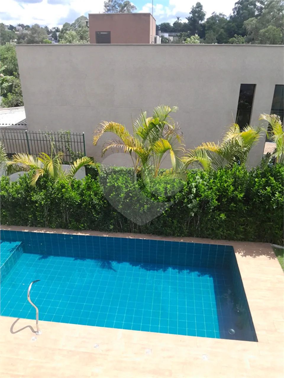 vende ou aluga, linda casa com 3 suítes, km 26 da Rodovia Raposo Tavares Granja Viana - Foto 4