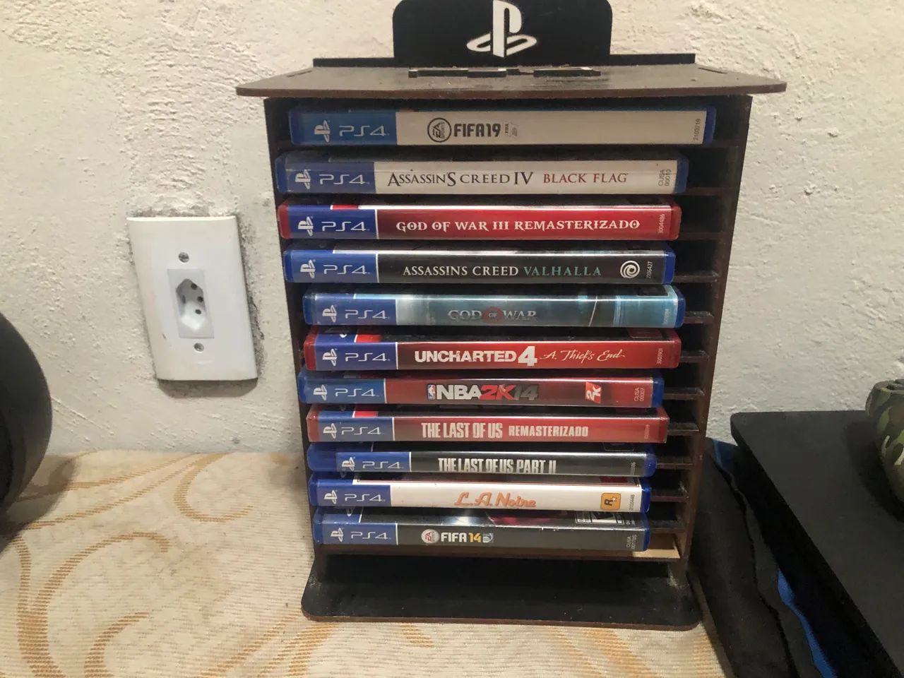 PS4 SLIM COM DEFEITO  - Foto 3