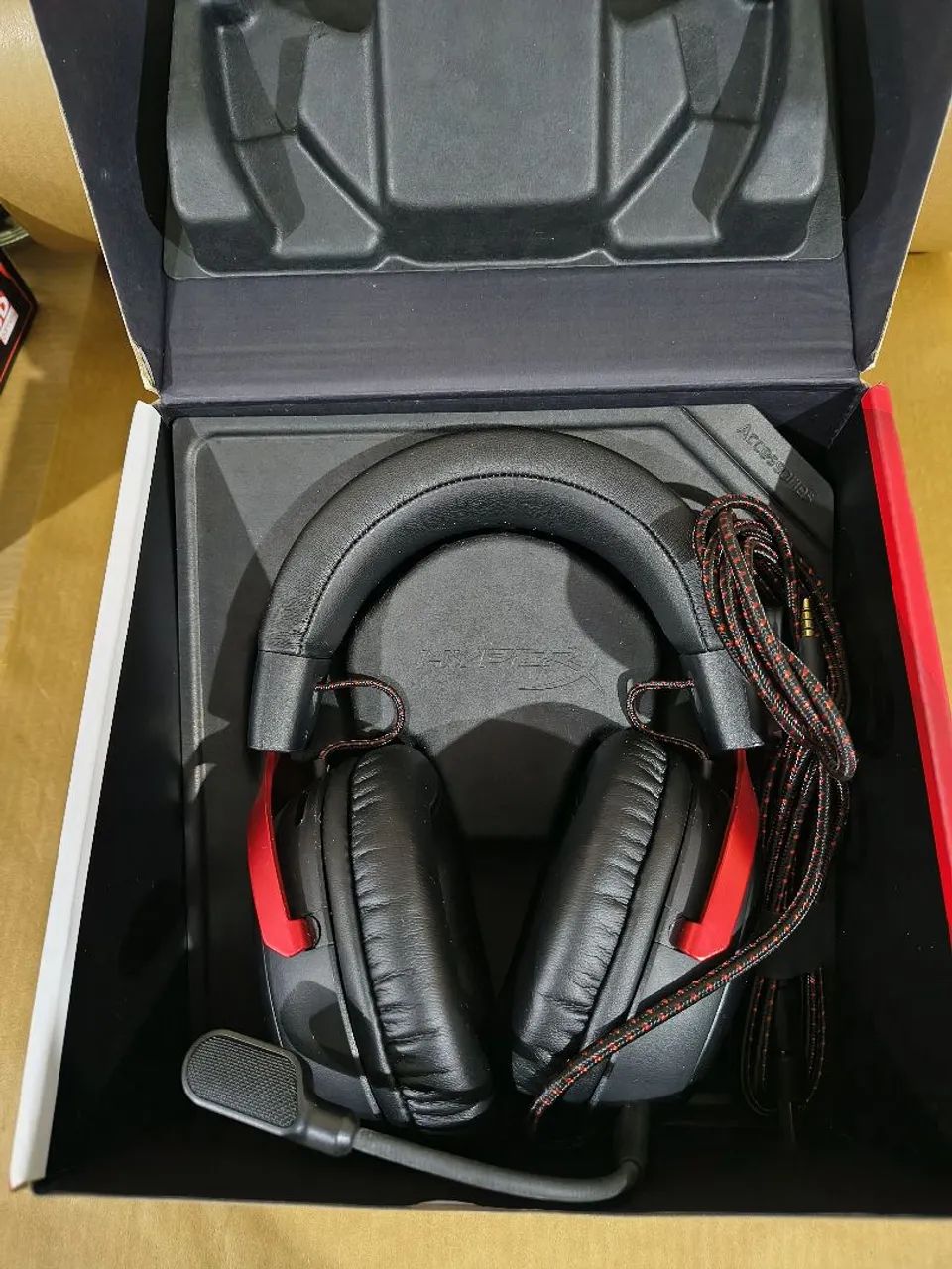 headset HyperX Cloud 3 semi novo sem marcas de uso  - Foto 2