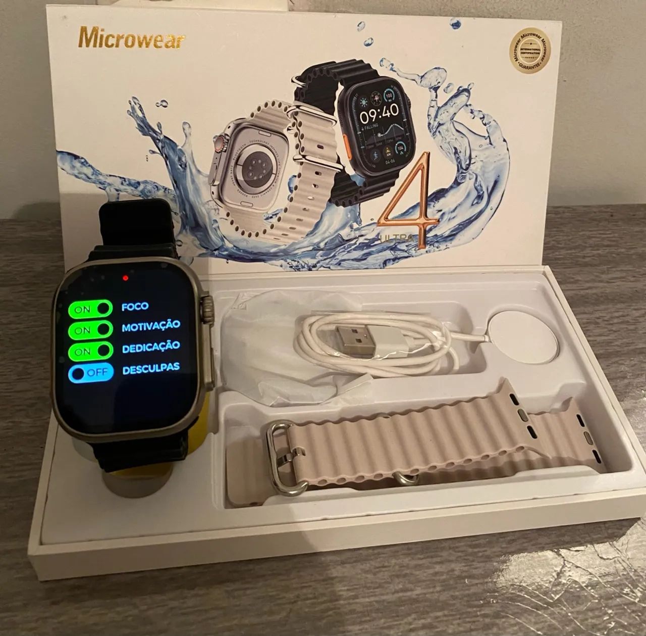 Relógio Digital MicroWear 4 