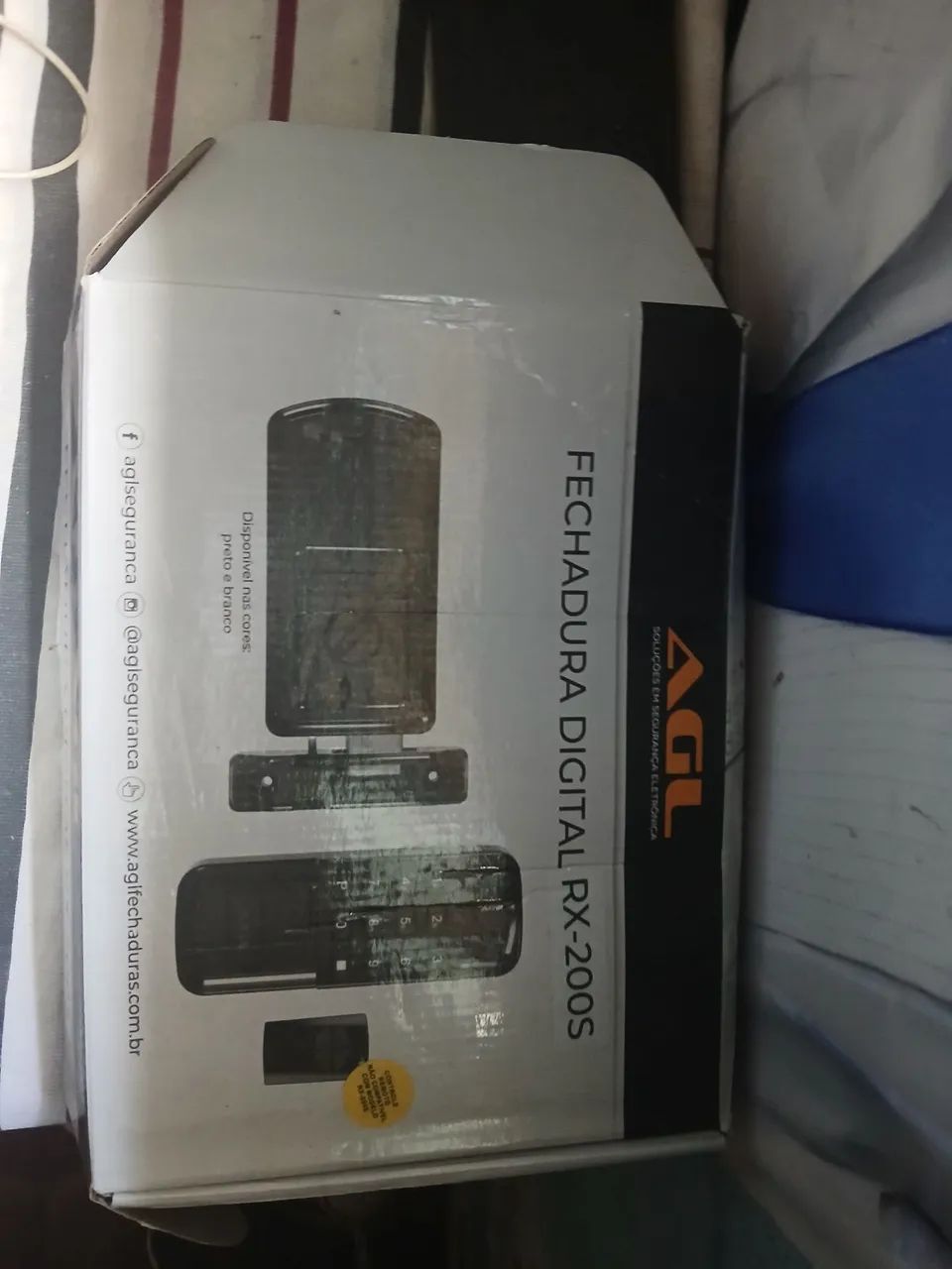 Fechadura eletronica digital porta ? 