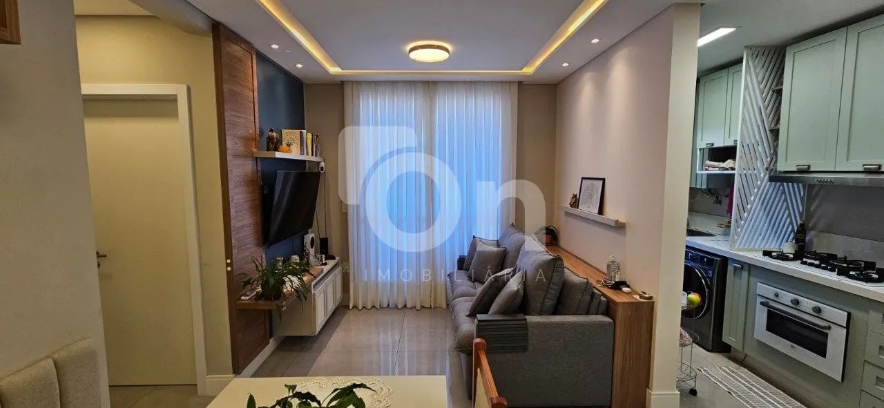 Apartamento de 2 dormitórios na Trindade