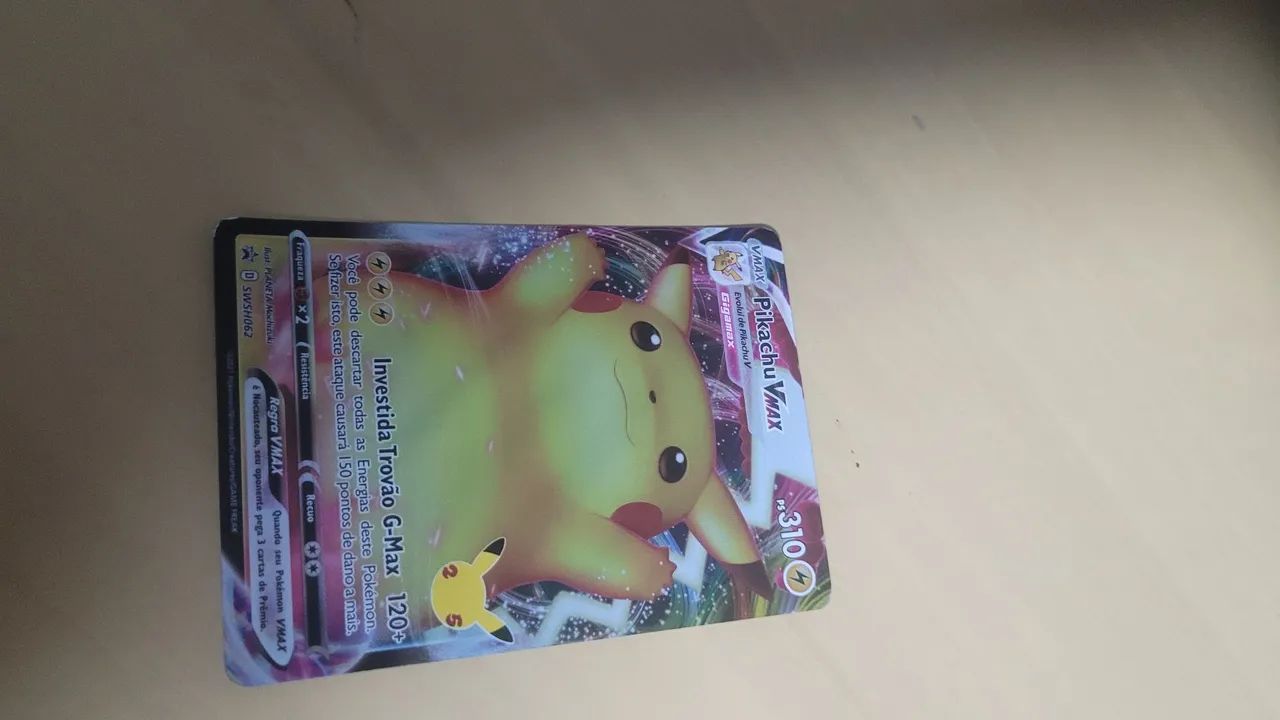 Pikachu Vmax 310 de poder mais 2 mega lucario ex 340 de poder - Foto 2