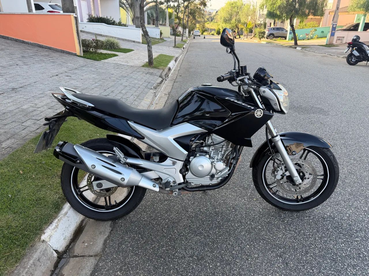 Fazer 250 - Foto 2